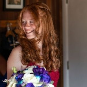 Meet your Posher, Hailey